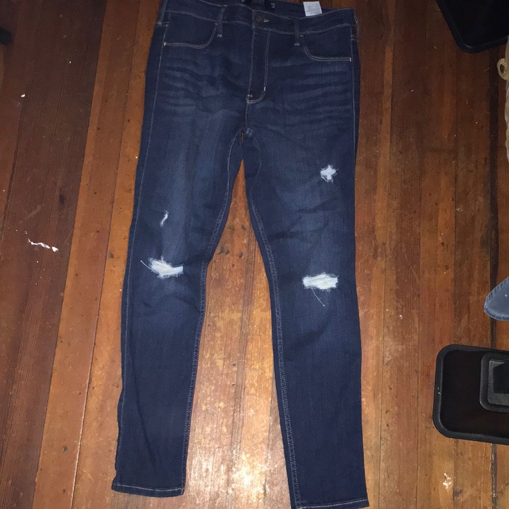 Hollister jeans